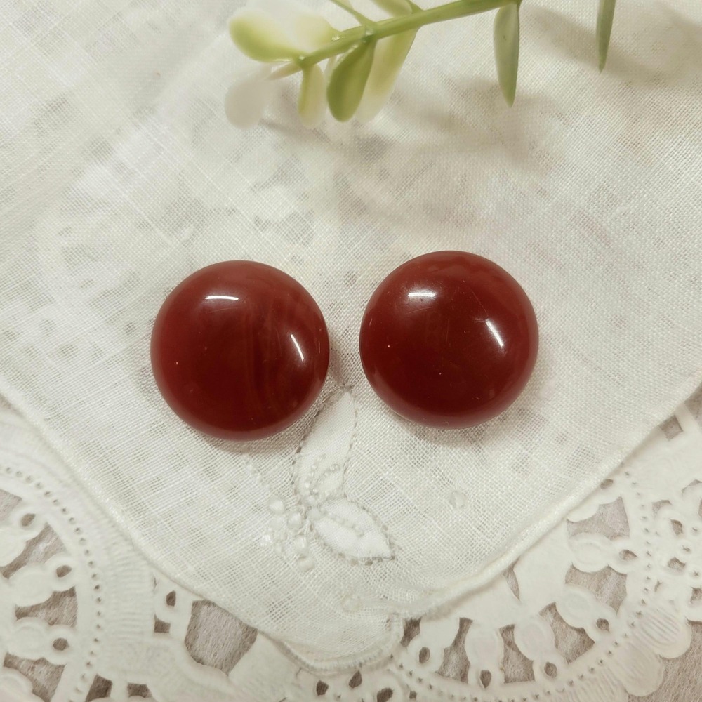 Vintage Carnelian Clip On Earrings Swirl Gemstone Cabochon Button Earrings